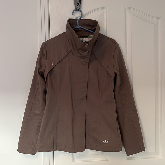 Adidas coat - Picture 4 of 11